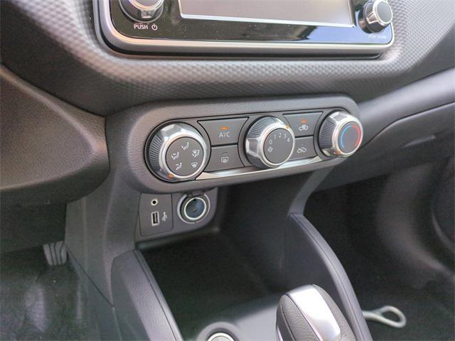 new 2025 Nissan Kicks car, priced at $22,857