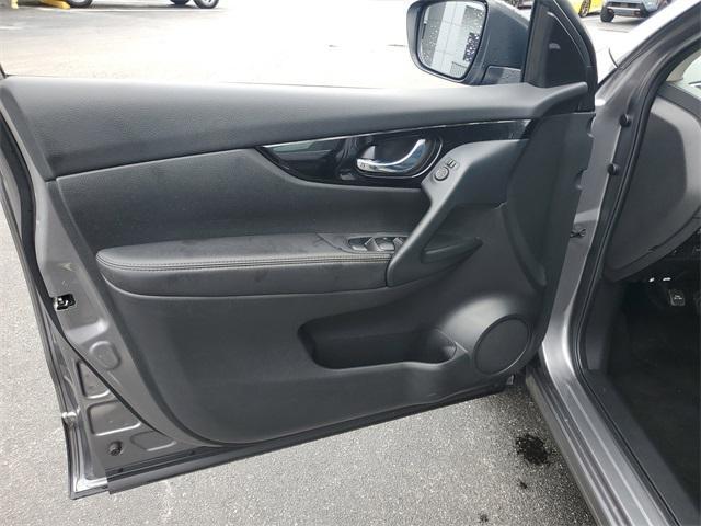 used 2022 Nissan Rogue Sport car, priced at $21,932