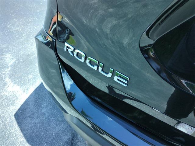 used 2020 Nissan Rogue car, priced at $17,615