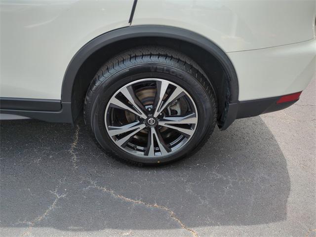 used 2019 Nissan Rogue car, priced at $18,412