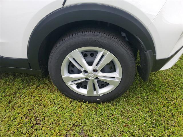 new 2025 Nissan Kicks car, priced at $22,920