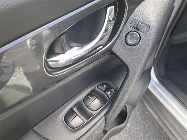 used 2018 Nissan Rogue car, priced at $17,522