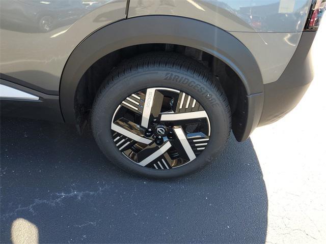 new 2025 Nissan Kicks car, priced at $24,831