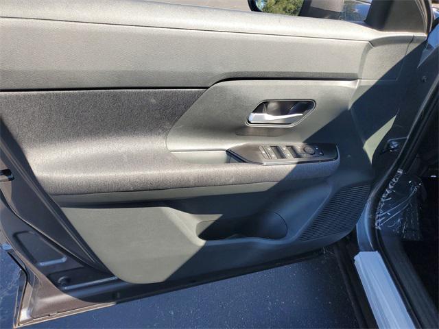 new 2025 Nissan Kicks car, priced at $24,831