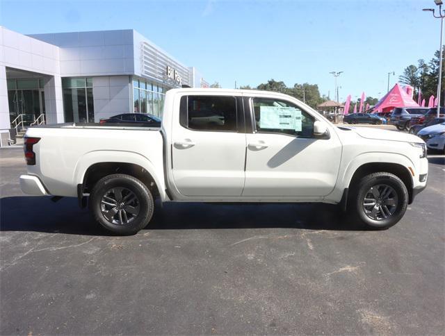 new 2025 Nissan Frontier car, priced at $39,248