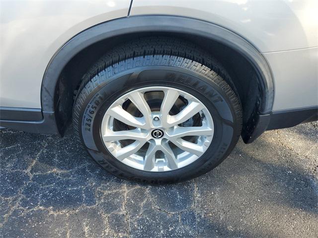 used 2019 Nissan Rogue car, priced at $18,502
