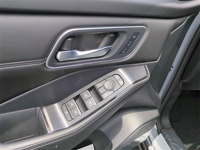 new 2025 Nissan Rogue car, priced at $39,505