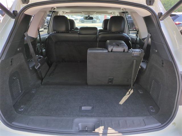 used 2020 Nissan Pathfinder car, priced at $25,932