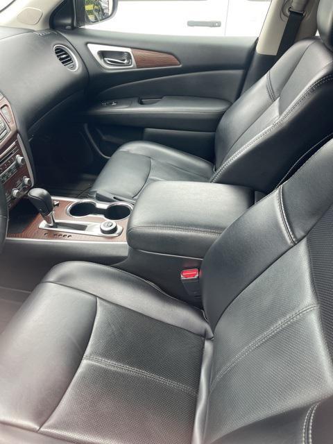 used 2020 Nissan Pathfinder car, priced at $26,954