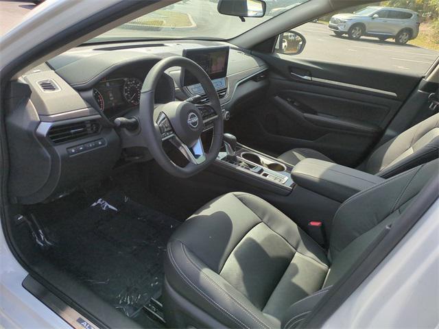 new 2025 Nissan Altima car, priced at $33,601