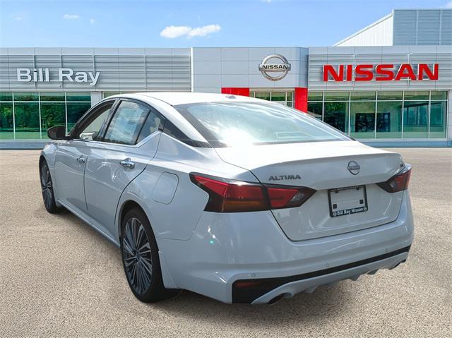 new 2025 Nissan Altima car, priced at $33,601