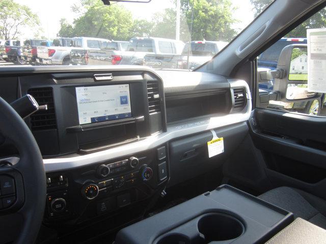new 2025 Ford F-350 car, priced at $56,461