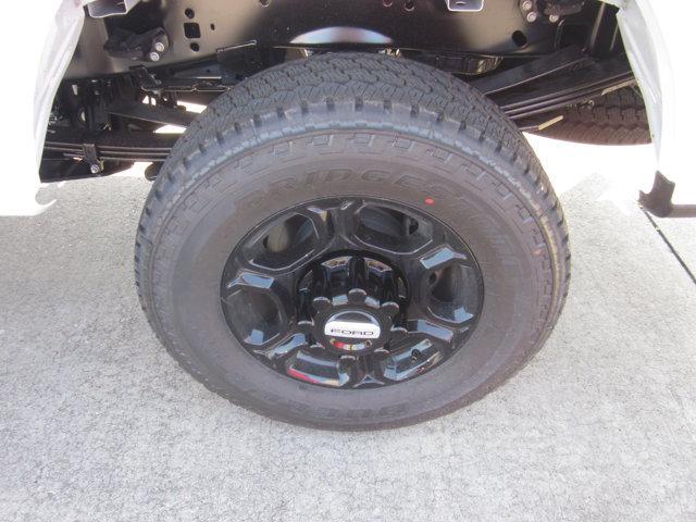 new 2025 Ford F-350 car, priced at $56,461