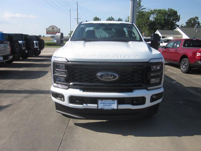new 2025 Ford F-350 car, priced at $56,461