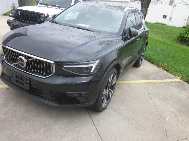 used 2024 Volvo XC40 car, priced at $39,489