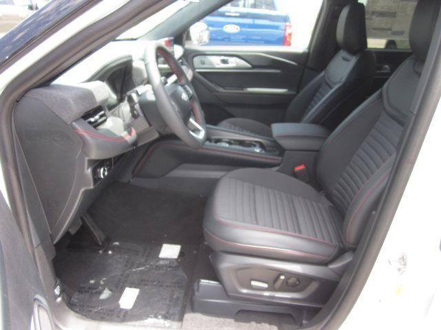 new 2025 Ford Explorer car, priced at $45,684