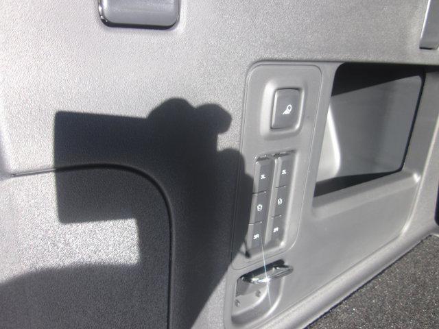 new 2025 Ford Expedition car, priced at $79,118
