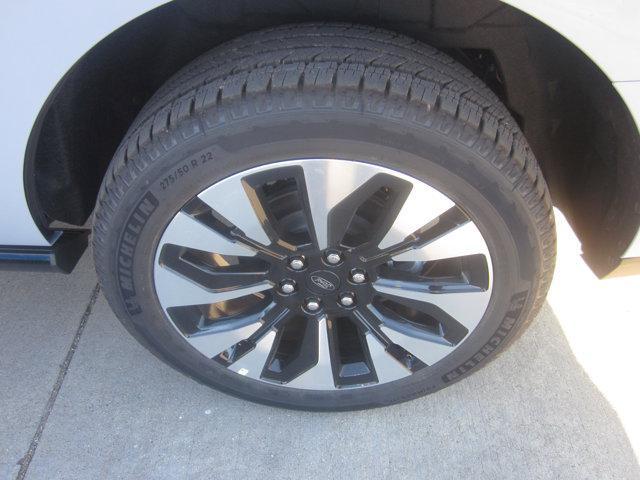 new 2025 Ford Expedition car, priced at $79,118
