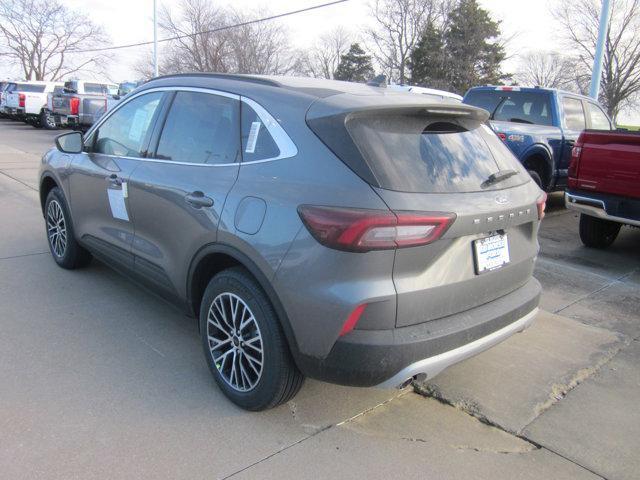 new 2025 Ford Escape car, priced at $39,895