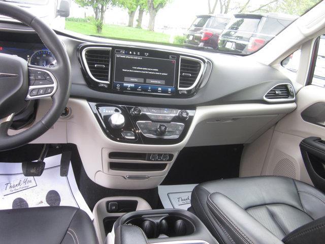 used 2023 Chrysler Pacifica car, priced at $25,393