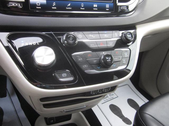 used 2023 Chrysler Pacifica car, priced at $25,393