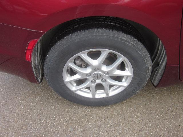used 2023 Chrysler Pacifica car, priced at $25,393