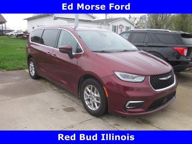 used 2023 Chrysler Pacifica car, priced at $25,990