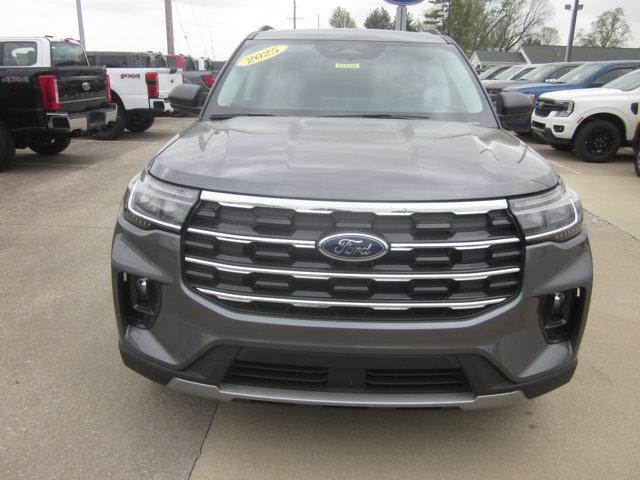 new 2025 Ford Explorer car, priced at $49,900