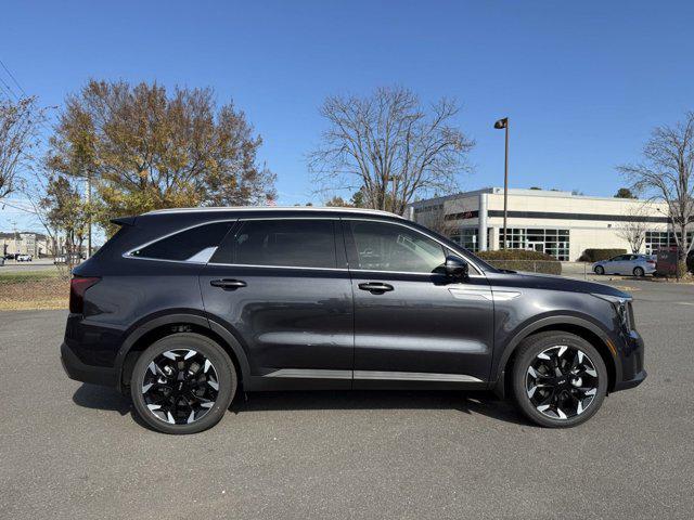 new 2025 Kia Sorento car, priced at $43,290