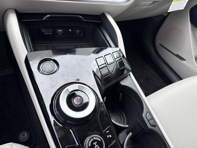 new 2025 Kia Sorento car, priced at $45,625