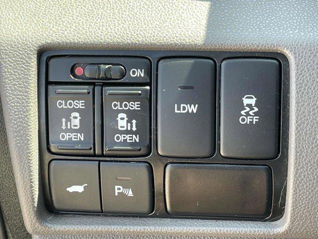 used 2015 Honda Odyssey car, priced at $14,563