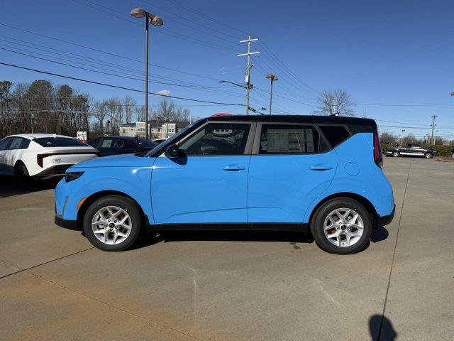 new 2025 Kia Soul car, priced at $24,685