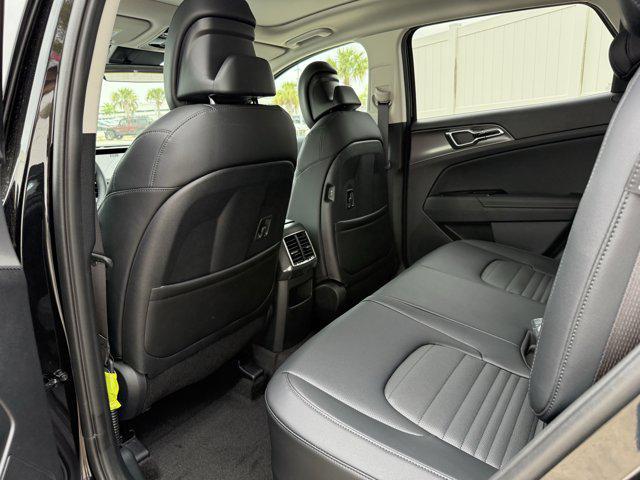 new 2025 Kia Sportage Hybrid car, priced at $39,360