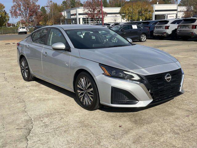 used 2023 Nissan Altima car, priced at $17,815