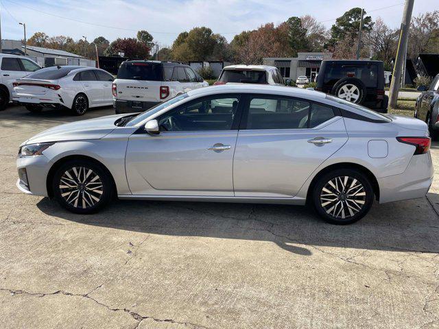 used 2023 Nissan Altima car, priced at $17,815