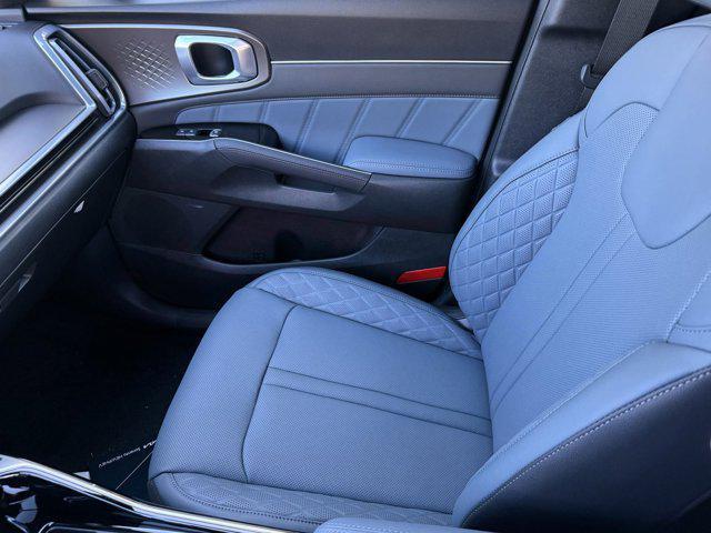 new 2025 Kia Sorento Hybrid car, priced at $48,785
