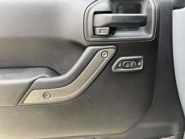 used 2015 Jeep Wrangler Unlimited car, priced at $17,111