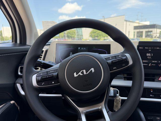 new 2025 Kia Sportage car, priced at $29,355