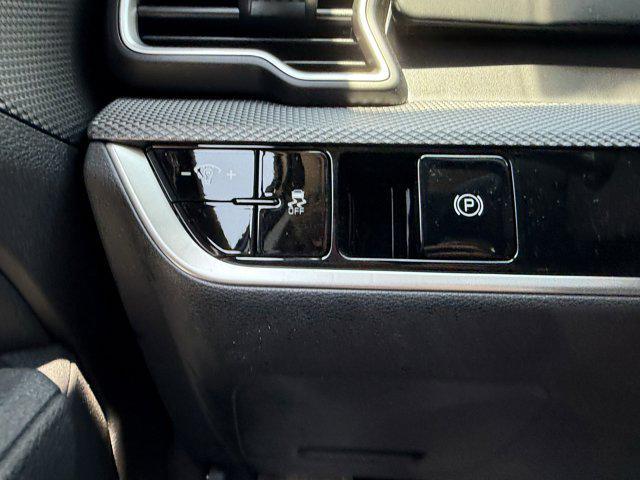 new 2025 Kia Sportage car, priced at $29,355
