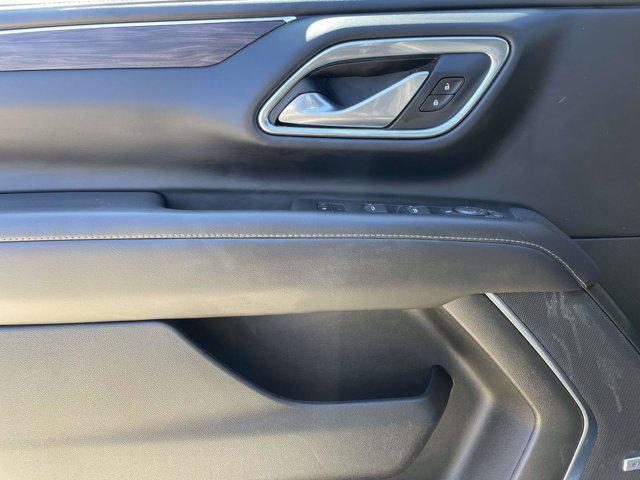 used 2023 Chevrolet Suburban car, priced at $44,086