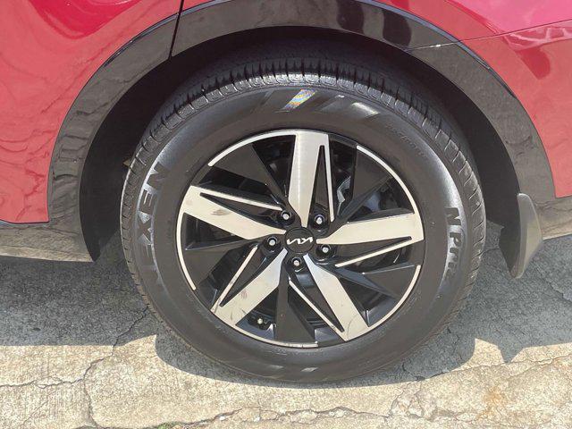 used 2022 Kia Sorento car, priced at $27,153