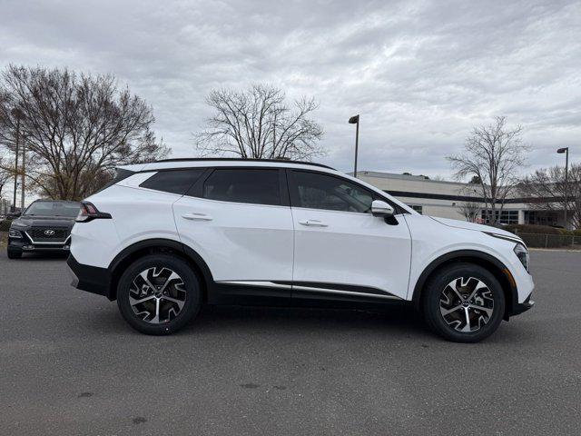 new 2025 Kia Sportage car, priced at $32,735