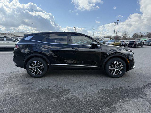 new 2025 Kia Sportage car, priced at $31,060