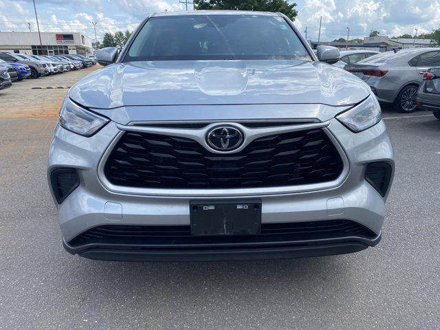 used 2023 Toyota Highlander car, priced at $36,411