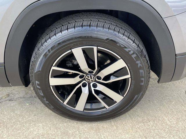 used 2021 Volkswagen Atlas car, priced at $20,990