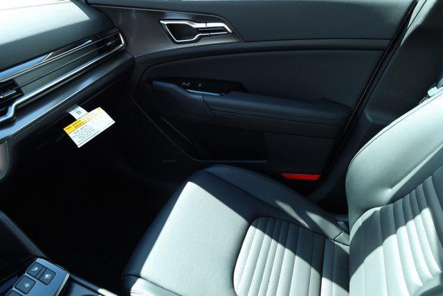 new 2025 Kia Sportage car, priced at $37,245