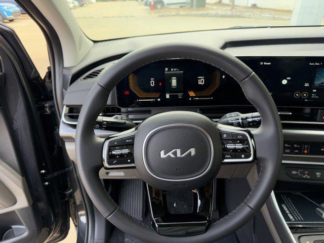 new 2025 Kia Carnival car, priced at $40,160