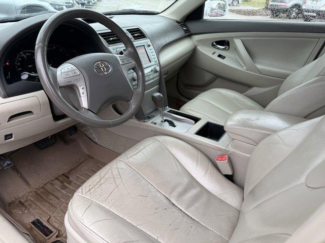 used 2009 Toyota Camry Hybrid car, priced at $7,744