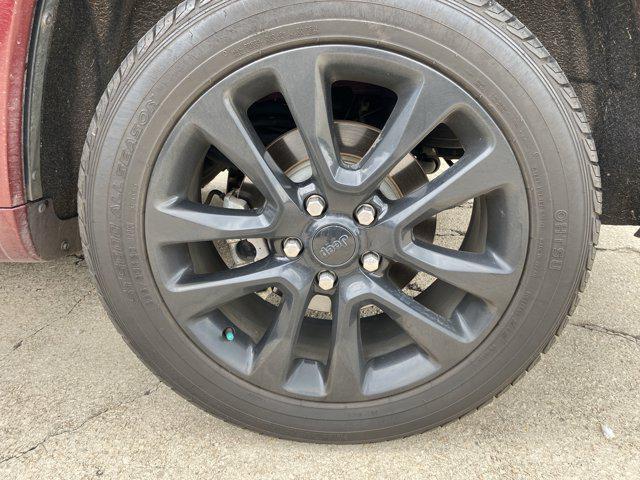 used 2018 Jeep Grand Cherokee car