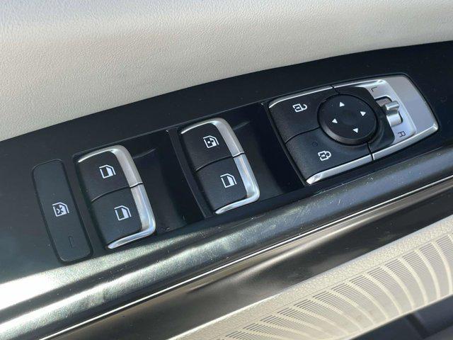 used 2024 Kia Carnival car, priced at $32,735